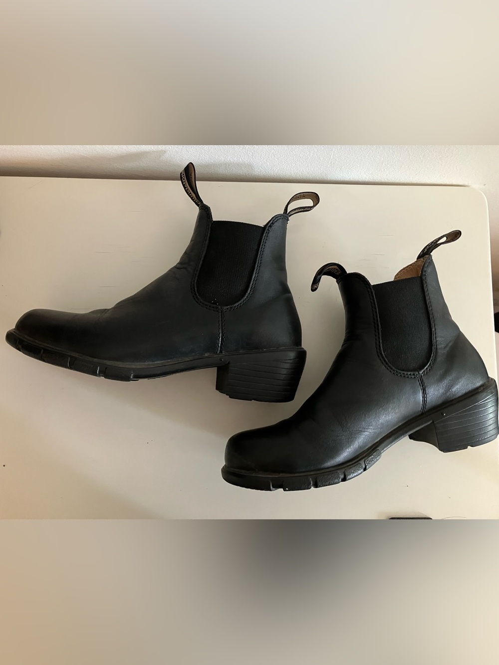 Bluntstone - Black 1677 Chelsea Ankle Boots for Women - Sleek Leather Style